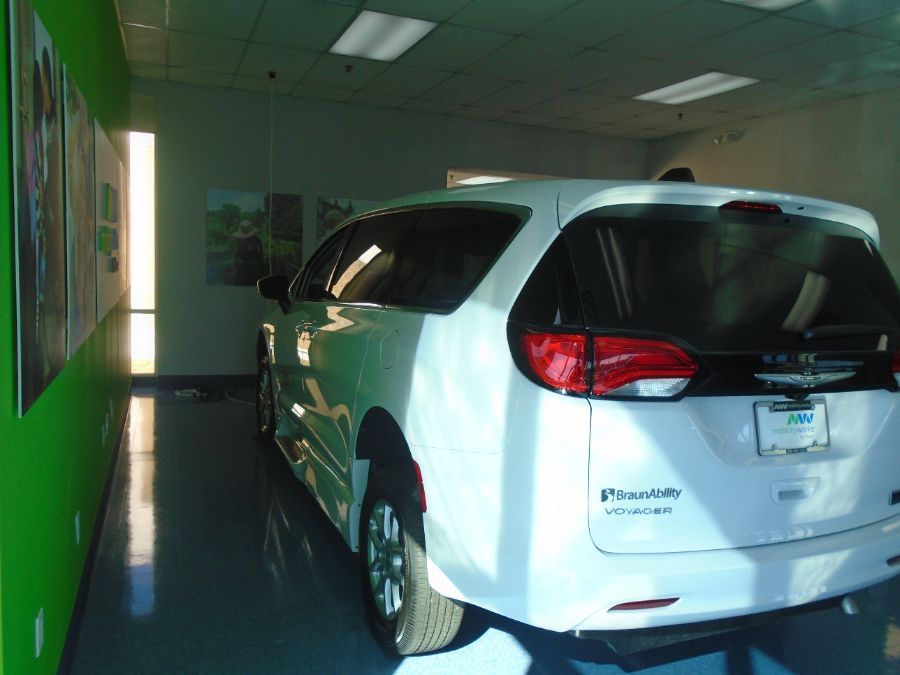 2022 CHRYSLER VOYAGER - Image 3