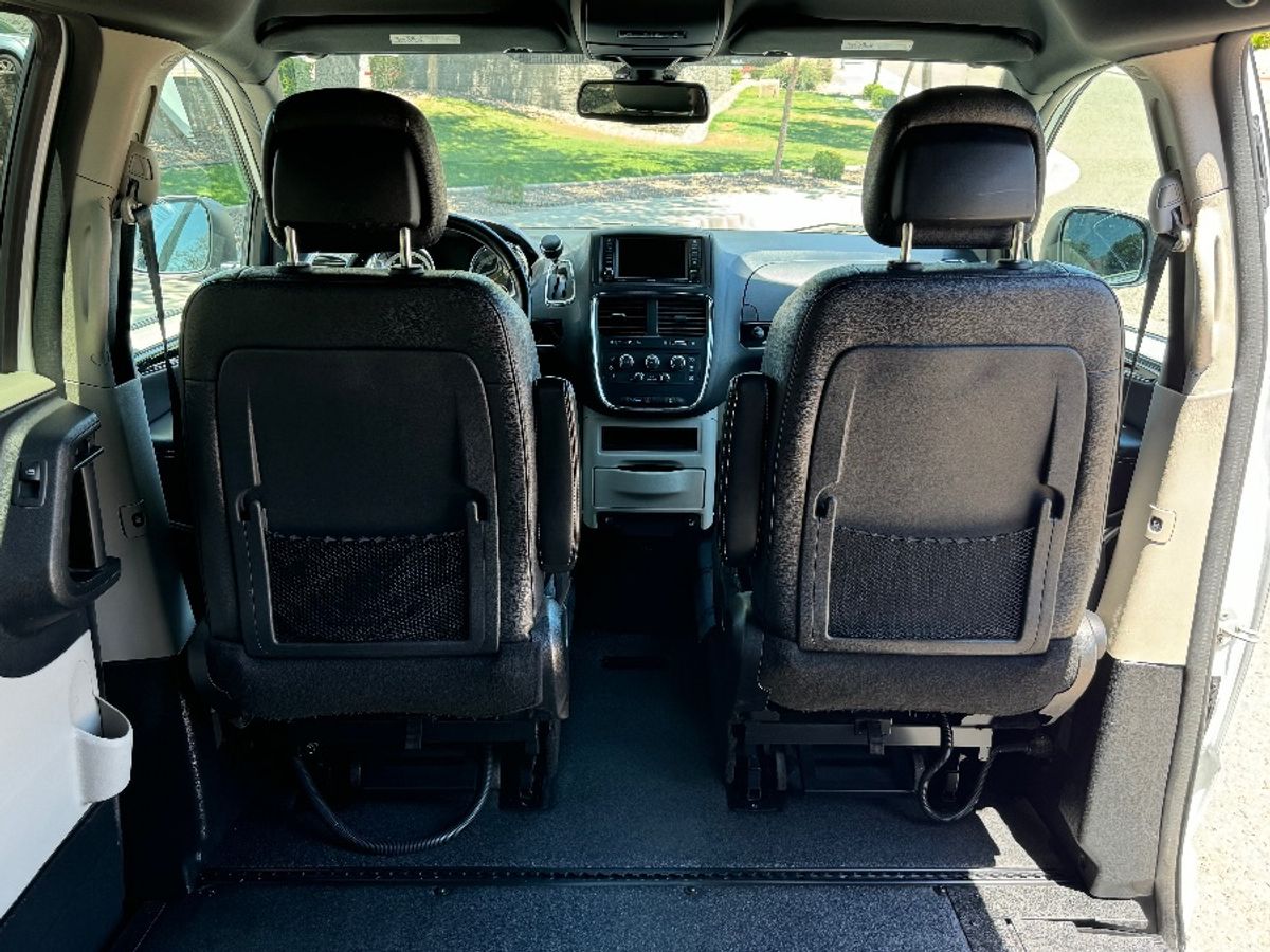 2019 DODGE GRAND CARAVAN - Image 8