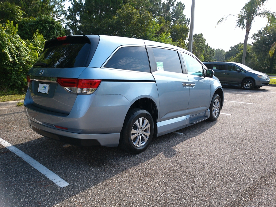 2014 Honda Odyssey EX - Photo 13