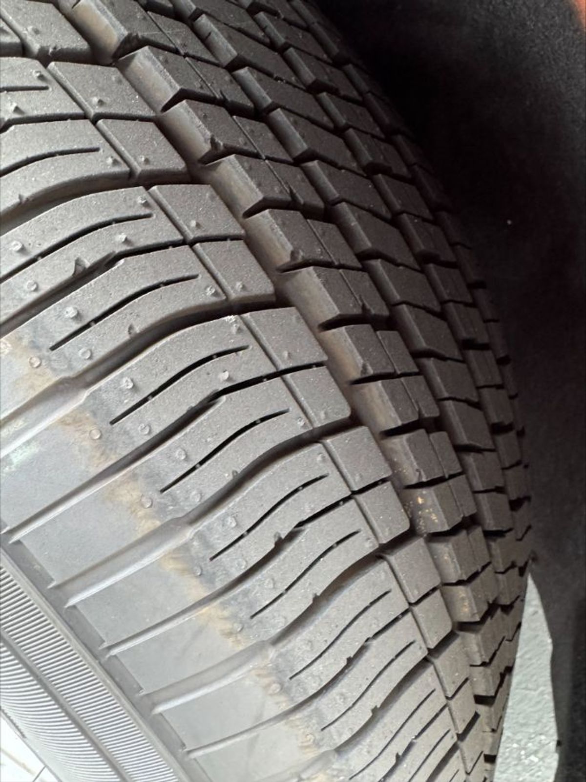 2024 CHRYSLER VOYAGER - Image 11