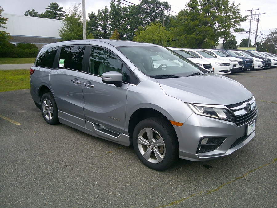 2019 Honda Odyssey EX-L - Photo 3