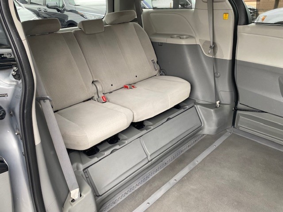 Used 2013 Toyota Sienna LE - BraunAbility Side Entry Entry In Floor Automatic Ramp