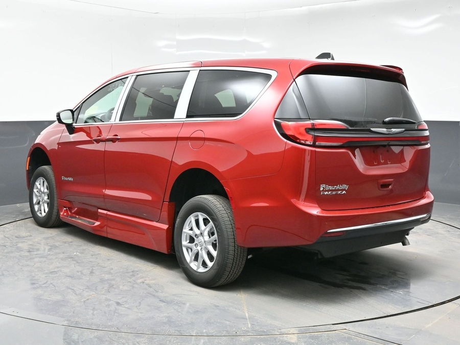 Red Chrysler Pacifica image number 4
