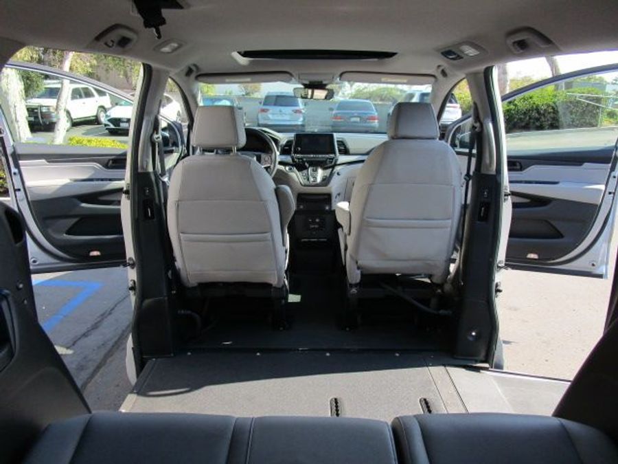 Used 2022 Honda Odyssey  - VMI Side Entry Entry In Floor Automatic Ramp