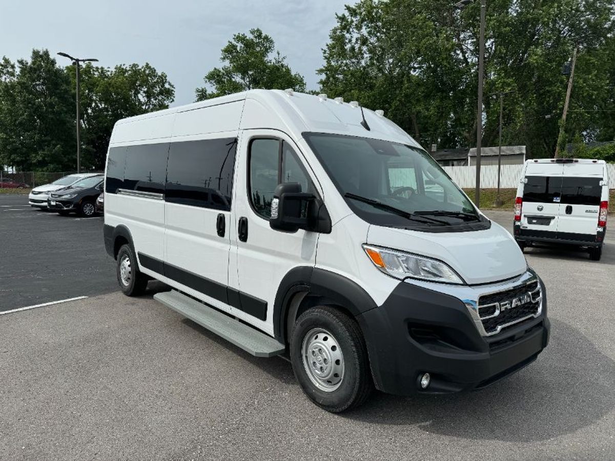 2023 RAM PROMASTER 2500 - Image 8