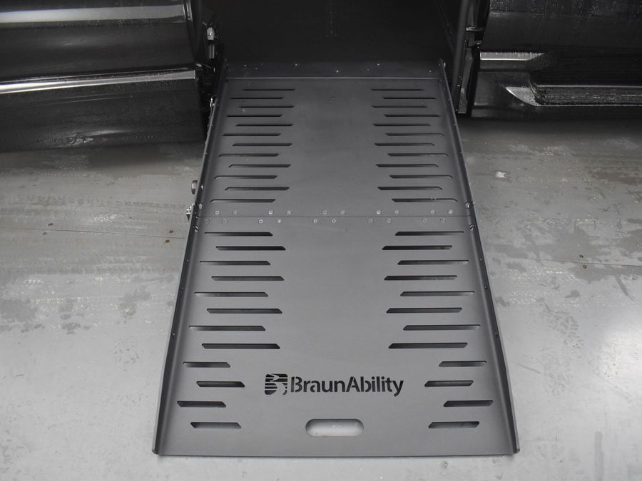 Used 2024 Chrysler Pacifica Touring L - BraunAbility Side Entry Entry Fold Out Automatic Ramp