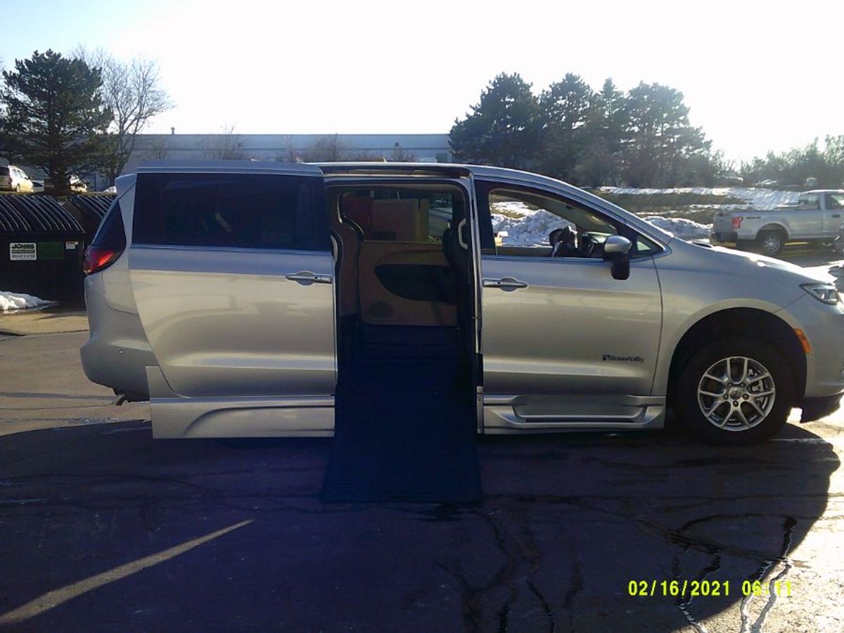 Silver Chrysler Pacifica with Side Entry Automatic In Floor ramp