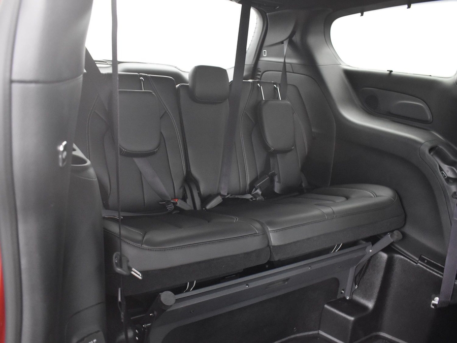 New 2025 Chrysler Pacifica Select Plus - BraunAbility Side Entry Entry Fold Out Automatic Ramp