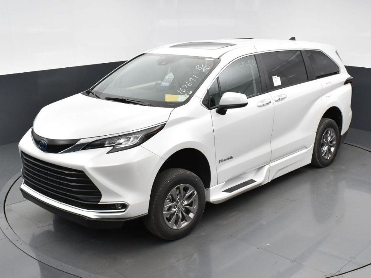 2023 TOYOTA SIENNA - Image 22