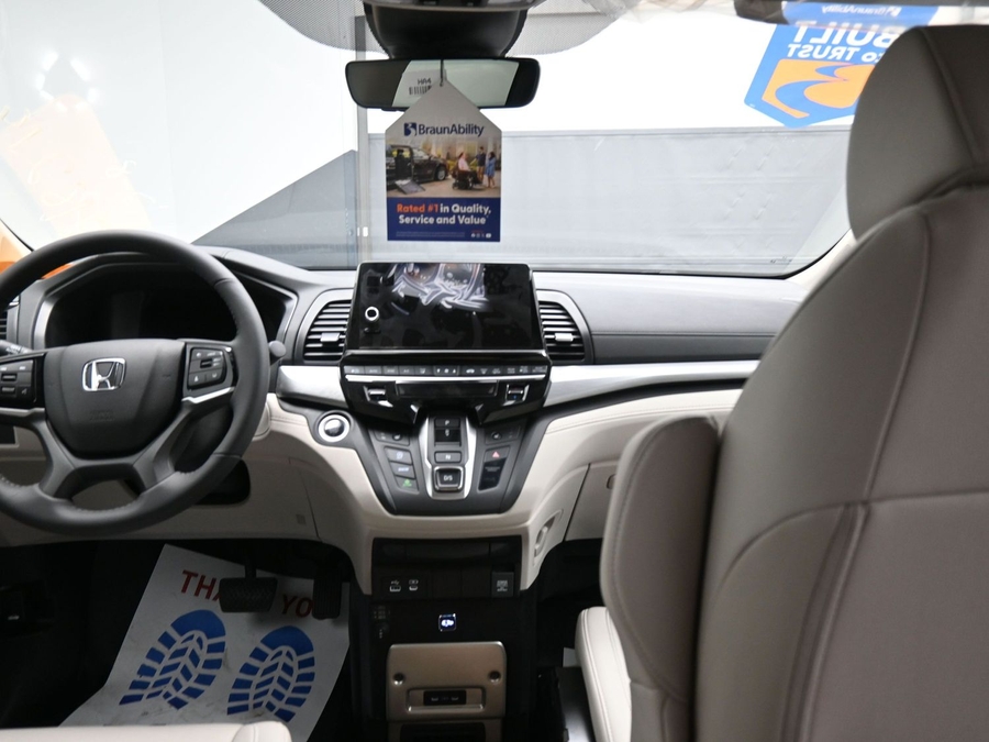 New 2026 Honda Odyssey EX-L - BraunAbility Side Entry Entry In Floor Automatic Ramp