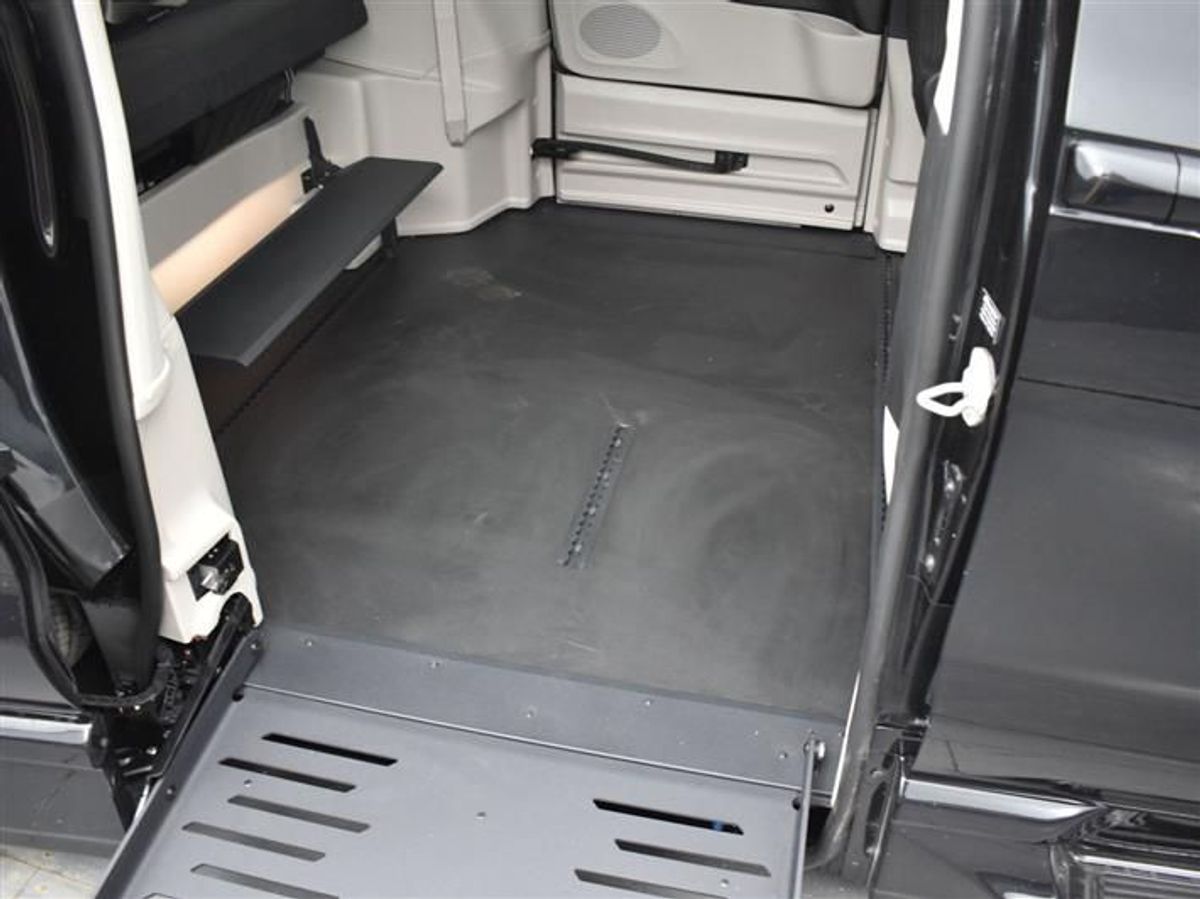 2023 CHRYSLER VOYAGER - Image 19