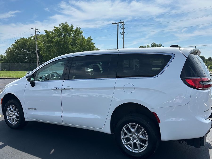 Used 2024 Chrysler Pacifica Touring - BraunAbility Rear Entry Entry Fold Out Manual Ramp