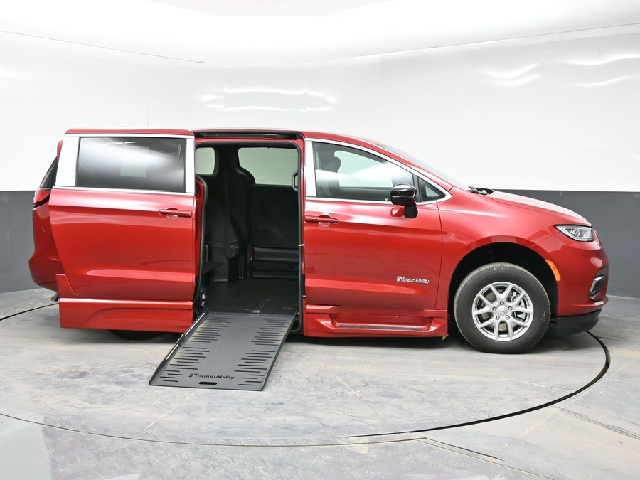 Red Chrysler Pacifica image number 7