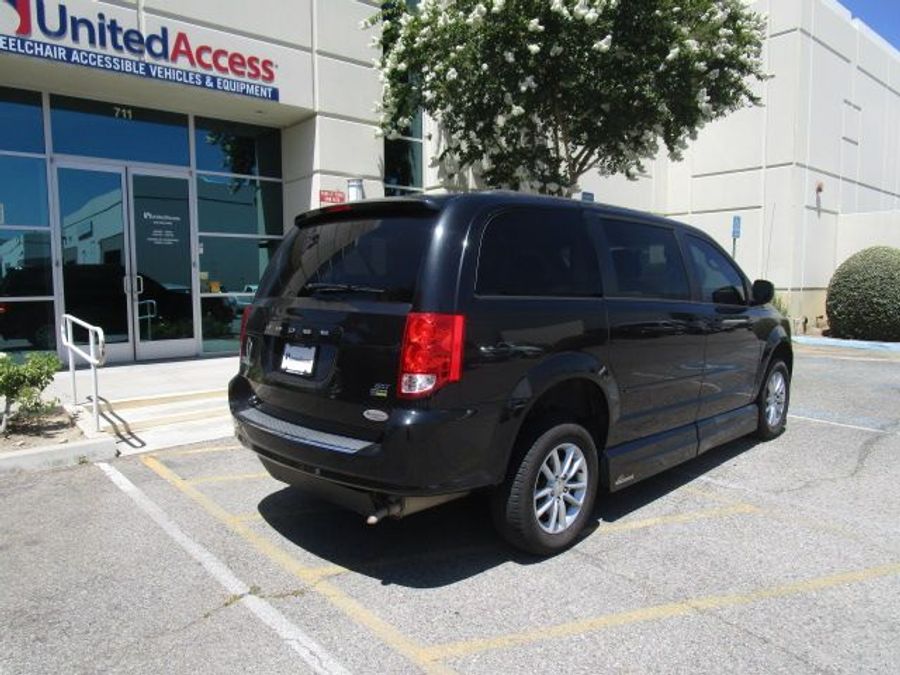 Used 2015 Dodge Grand Caravan SXT - VMI Side Entry Entry In Floor Automatic Ramp