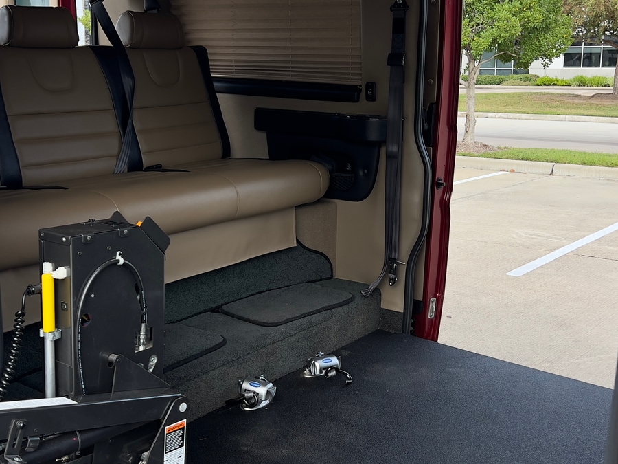 Used 2018 Ram ProMaster Tempest - TEM Side Entry Entry Lift Automatic Ramp