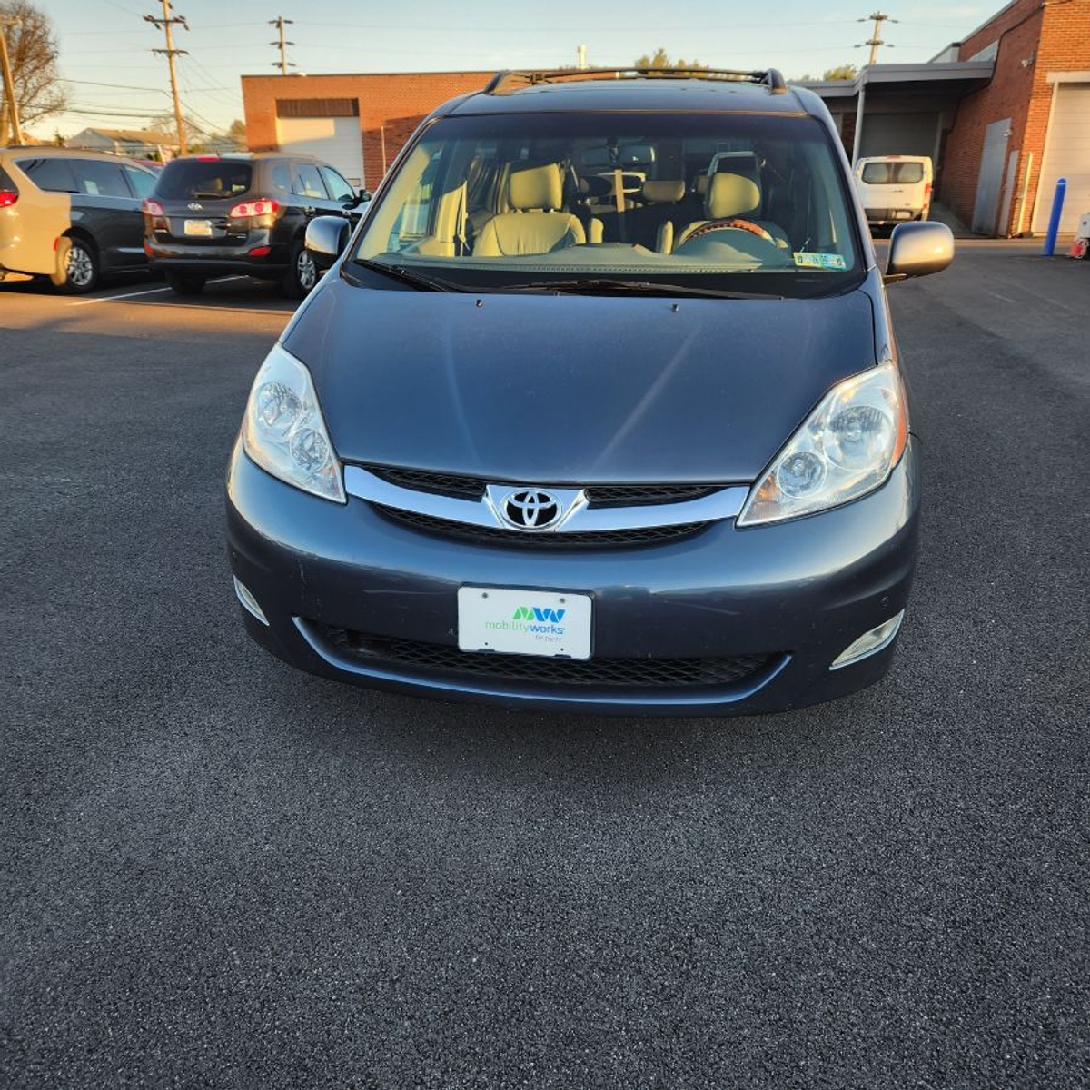 2008 TOYOTA SIENNA - Image 7