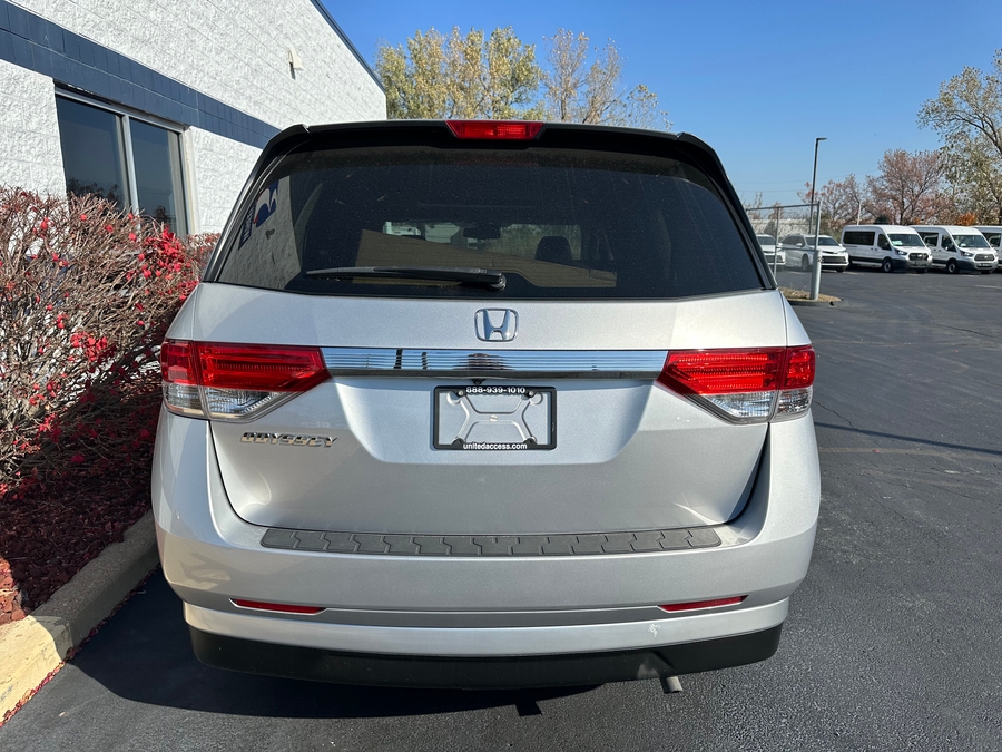 Used 2015 Honda Odyssey EX-L - VMI Side Entry Entry In Floor Automatic Ramp