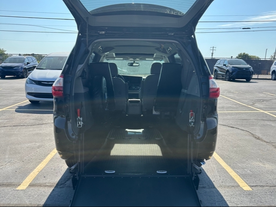 Used 2017 Toyota Sienna XLE Base - FR Conversions Rear Entry Entry Fold Out Manual Ramp