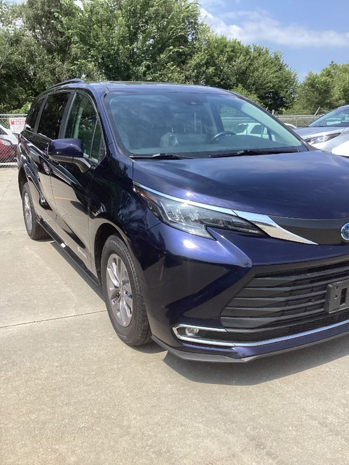 2024 TOYOTA SIENNA - Image 14