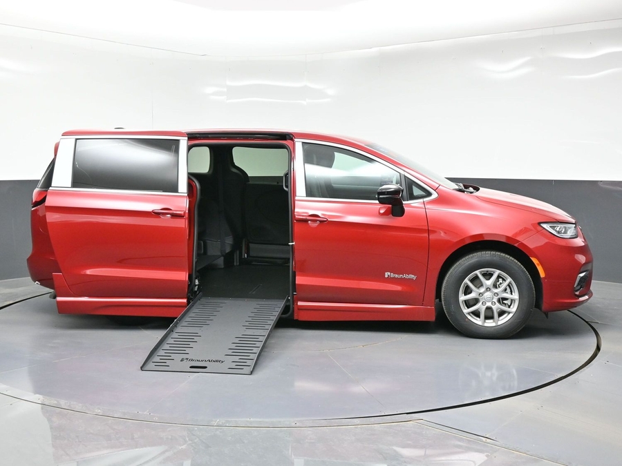 Red Chrysler Pacifica image number 7