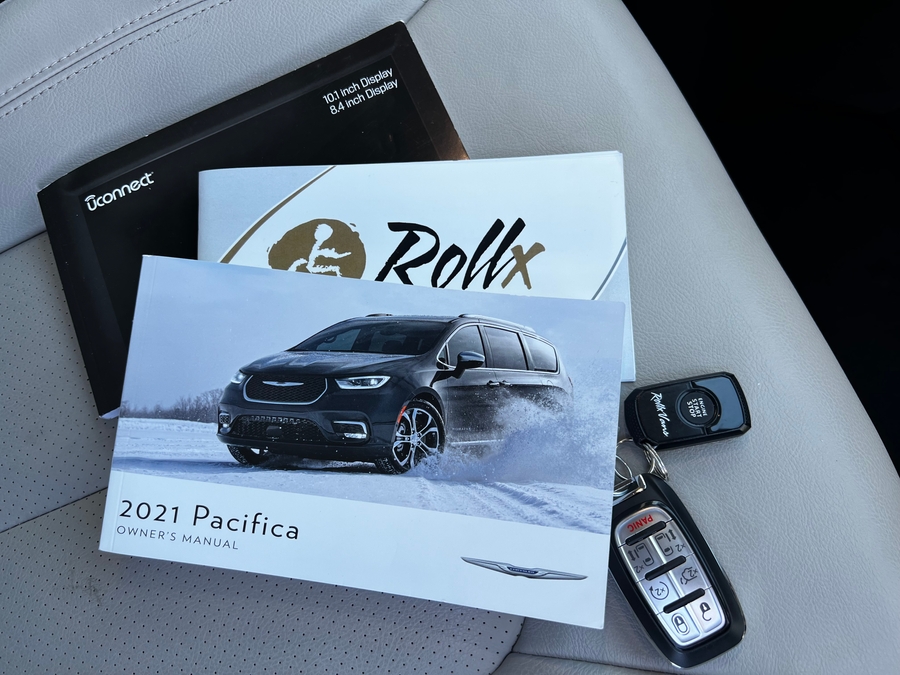 Used 2021 Chrysler Pacifica Touring L - RLX Side Entry Entry In Floor Automatic Ramp