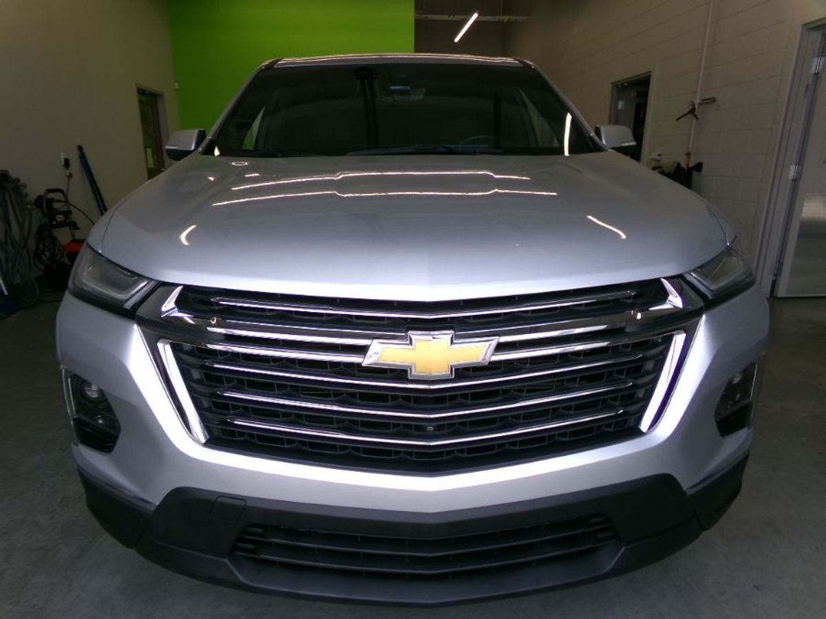 2022 CHEVROLET TRAVERSE - Image 2