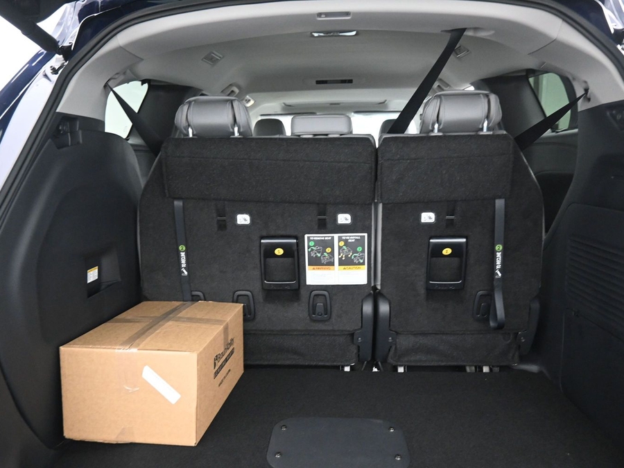 2026 Toyota Sienna XLE - Photo 6