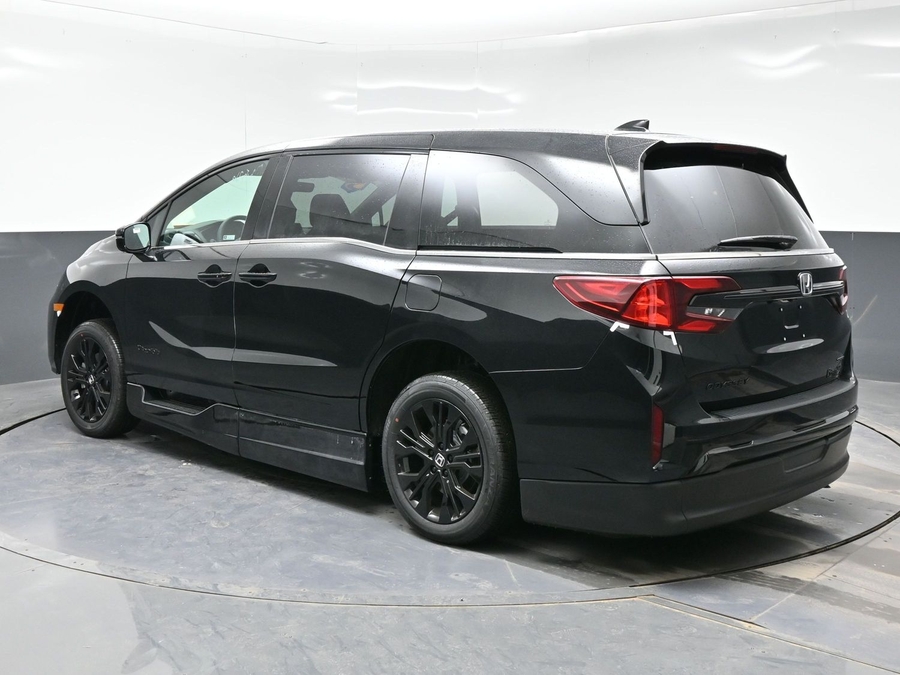 New 2026 Honda Odyssey Sport - BraunAbility Side Entry Entry In Floor Automatic Ramp