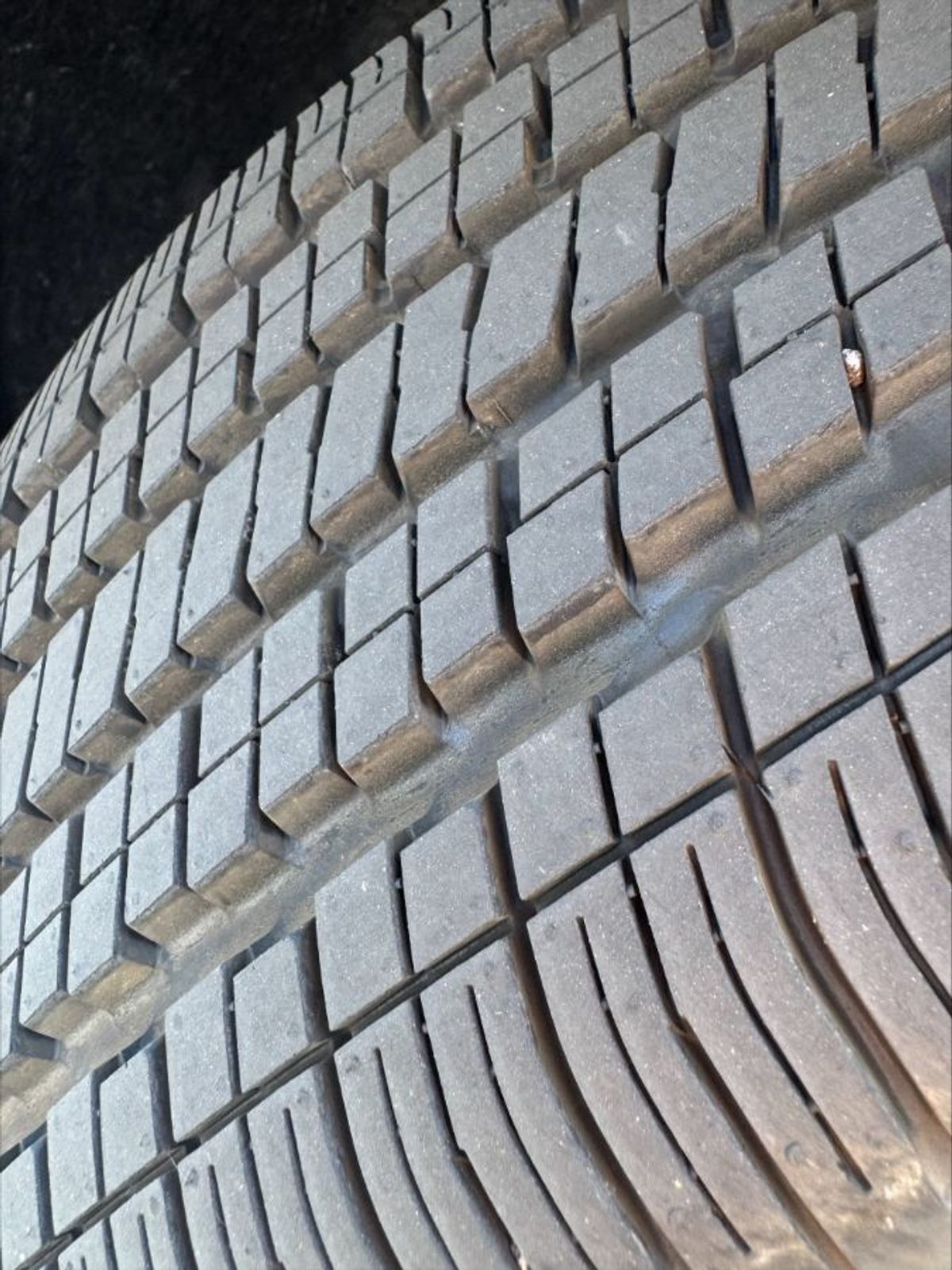 2024 CHRYSLER VOYAGER - Image 4