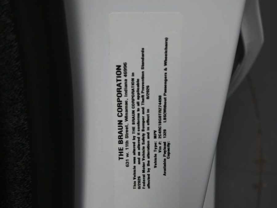 New 2026 Chrysler Pacifica Select Sport - BraunAbility Side Entry Fold Out Automatic Ramp