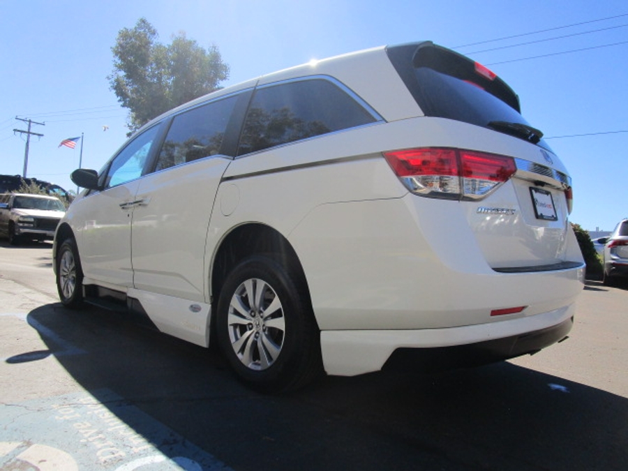 Used 2016 Honda Odyssey EX-L - VMI Side Entry Entry In Floor Automatic Ramp