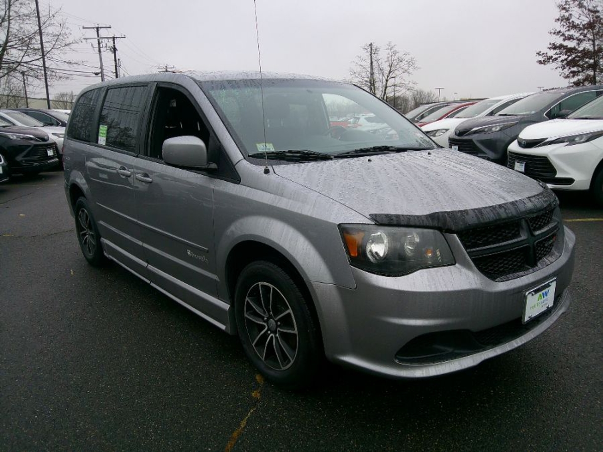 2015 DODGE GRAND CARAVAN - Image 6