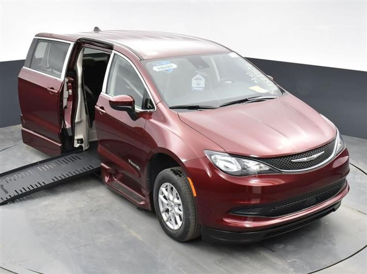 2023 CHRYSLER VOYAGER - Image 3
