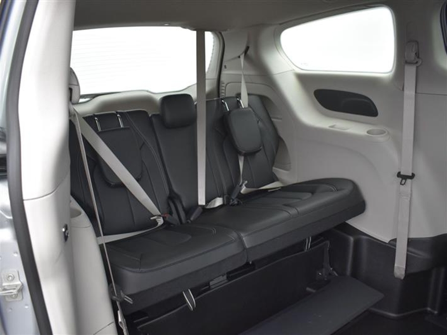 Used 2024 Chrysler Pacifica Touring L - BraunAbility Side Entry Fold Out Automatic Ramp