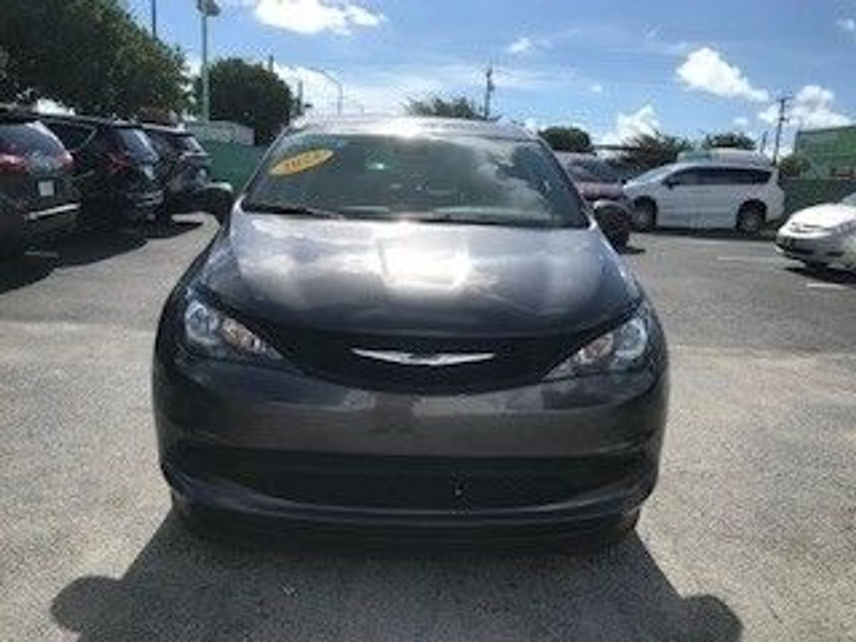 2023 CHRYSLER VOYAGER - Image 3