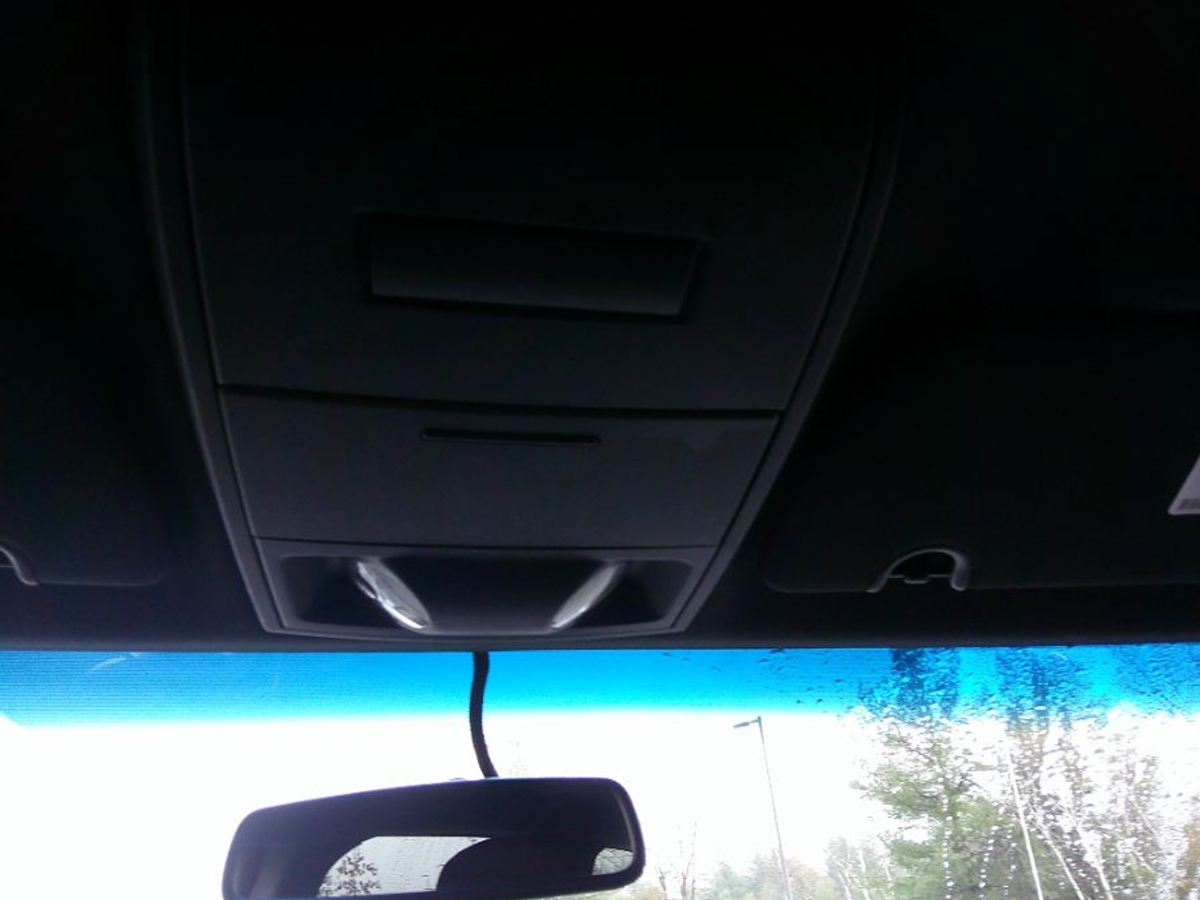 2015 DODGE GRAND CARAVAN - Image 17