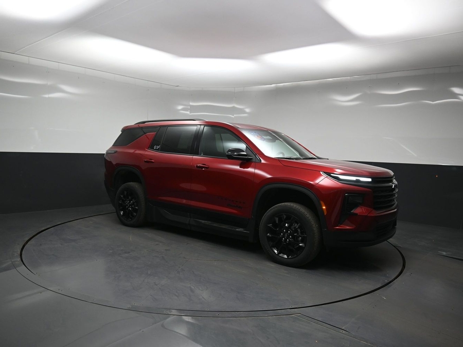 New 2026 Chevrolet Traverse 1LT Midnight - BraunAbility Side Entry In Floor Automatic Ramp