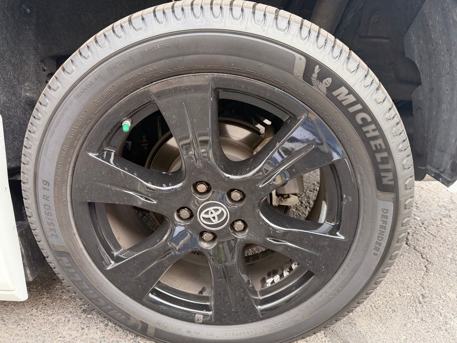 Used 2020 Toyota Sienna SE Premium - VMI Side Entry In Floor Automatic Ramp