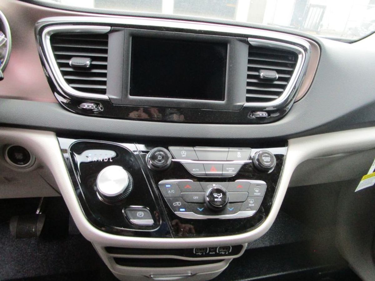Blanco Chrysler Voyager número de imagen 5