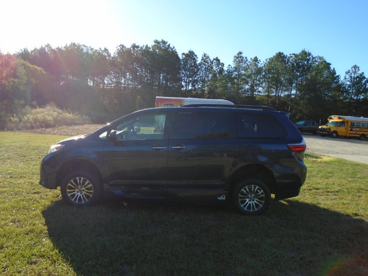 2020 TOYOTA SIENNA - Image 15