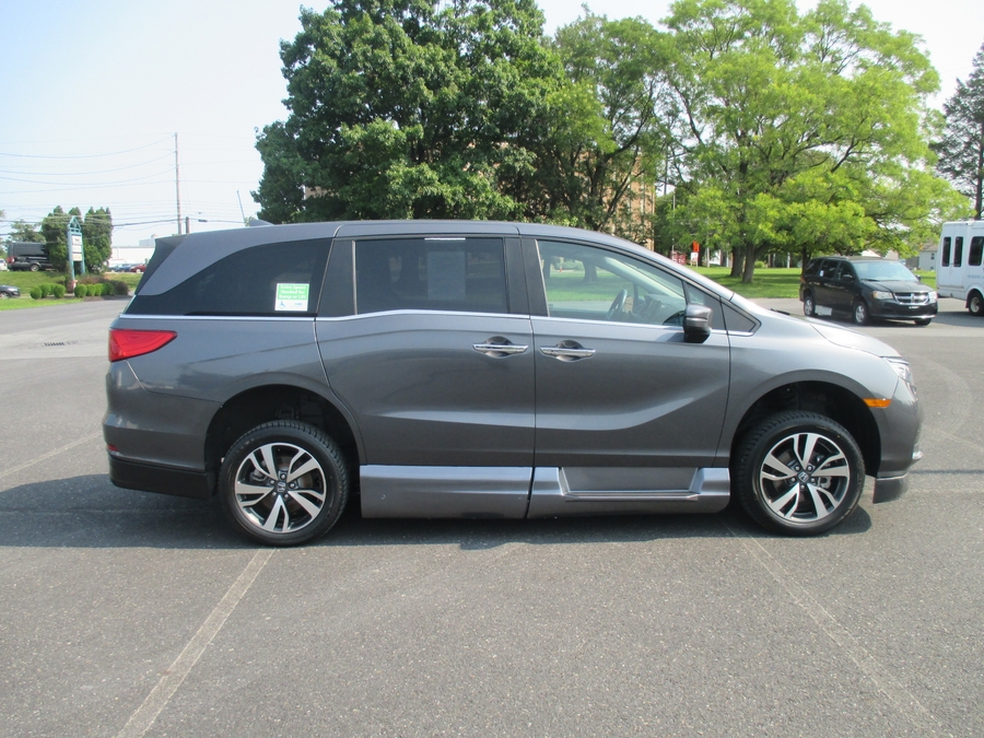 2022 Honda Odyssey Touring - Photo 7