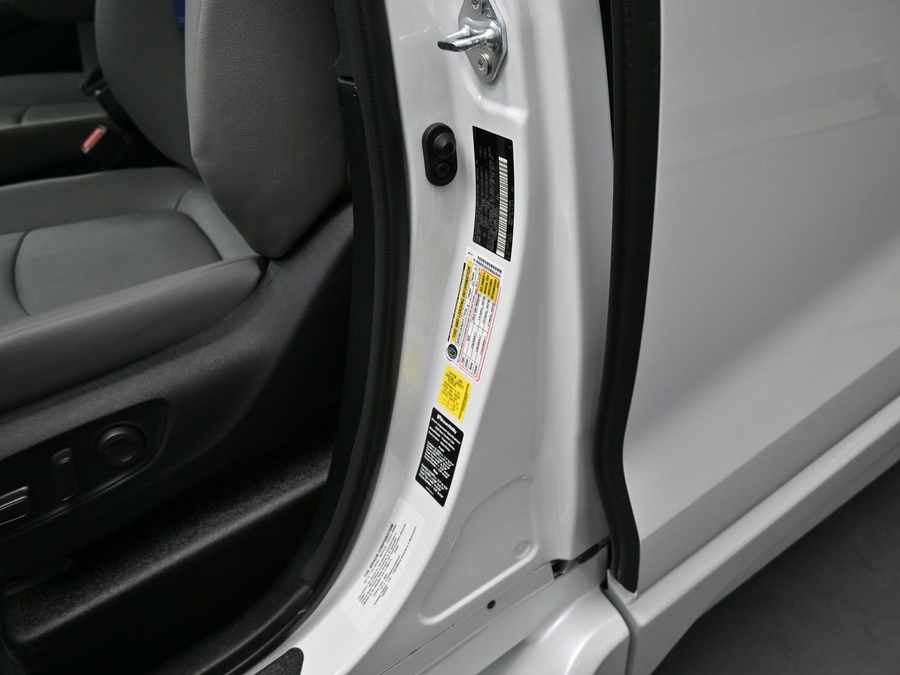 New 2026 Toyota Sienna Hybrid XLE Base - BraunAbility Side Entry Entry Fold Out Automatic Ramp