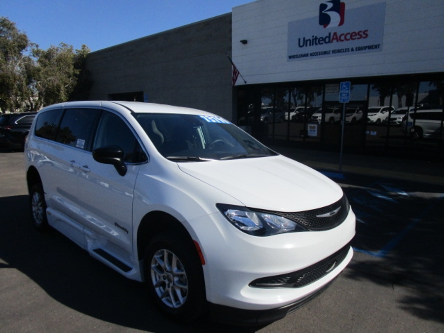 Used 2024 Chrysler Voyager LX - BraunAbility Side Entry Entry Fold Out Automatic Ramp