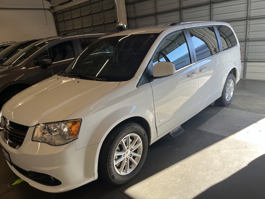 Used 2019 Dodge Grand Caravan SXT - DRIVERGE Side Entry Entry Fold Out Automatic Ramp
