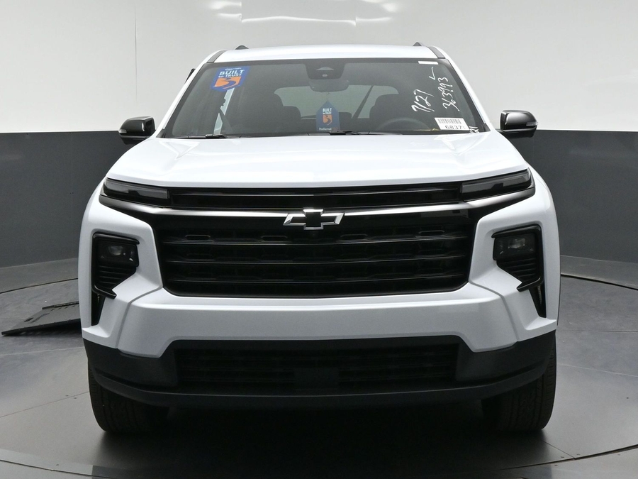 New 2026 Chevrolet Traverse 1LT Midnight - BraunAbility Side Entry In Floor Automatic Ramp