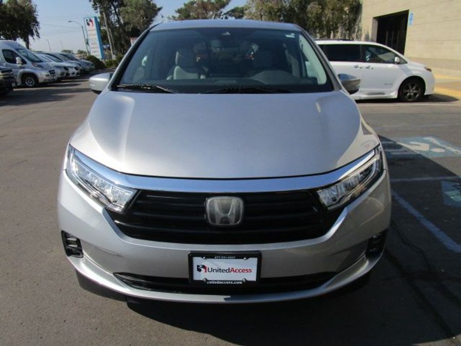 Used 2022 Honda Odyssey  - VMI Side Entry Entry In Floor Automatic Ramp