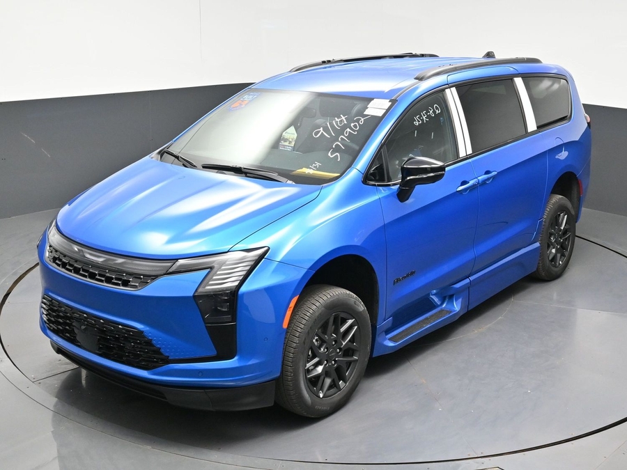 New 2027 Chrysler Pacifica Select Sport - BraunAbility Side Entry Fold Out Automatic Ramp