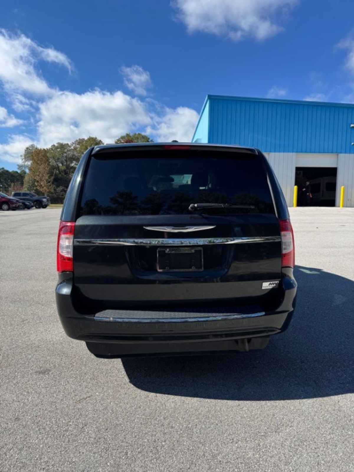2012 CHRYSLER TOWN AND COUNTRY - Image 7