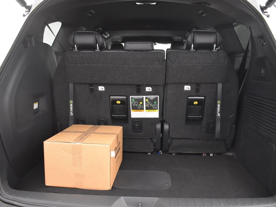 New 2025 Toyota Sienna Hybrid XSE - BraunAbility Side Entry Entry In Floor Automatic Ramp