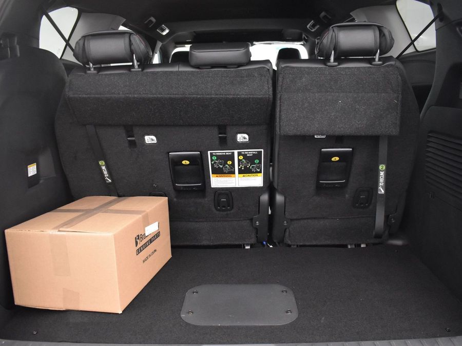 New 2025 Toyota Sienna Hybrid XSE Sport - BraunAbility Side Entry Entry Fold Out Automatic Ramp